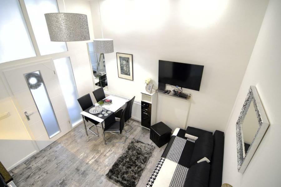 Lea Apartment - Free Parking In Front For 2 Cars Záhřeb Exteriér fotografie